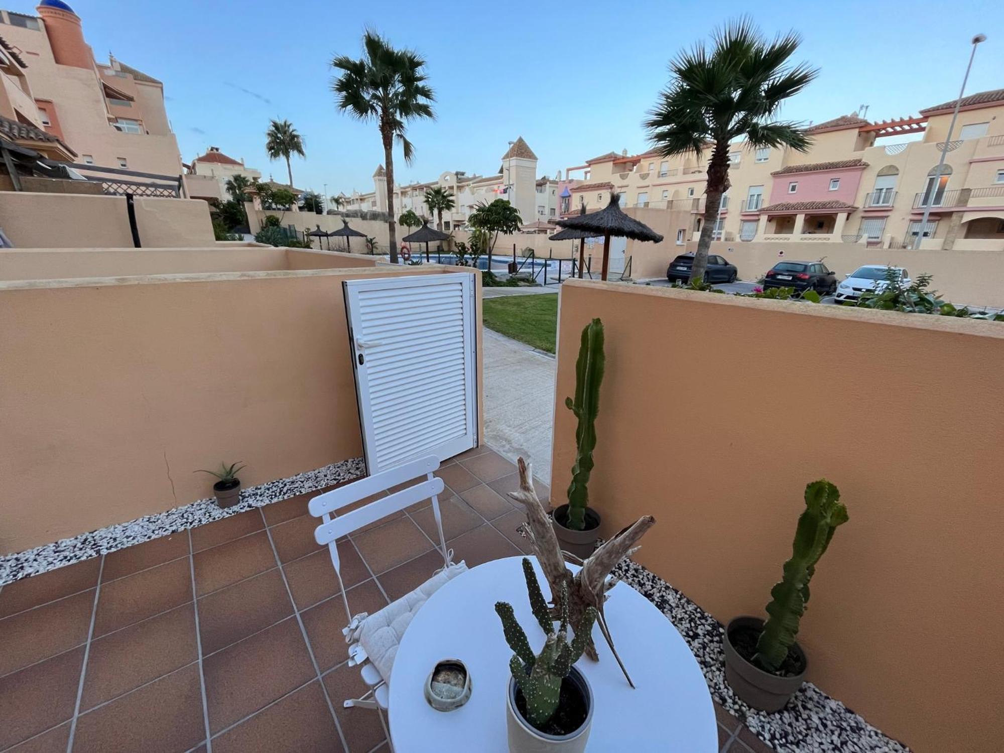 Los Lances Tarifa - Piscina Y Patio 외부 사진